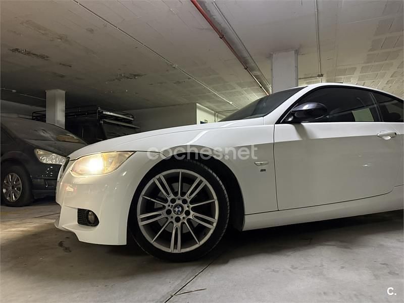 Usado BMW 325 197 CV (144 kW) 2007 Blanco Coupe