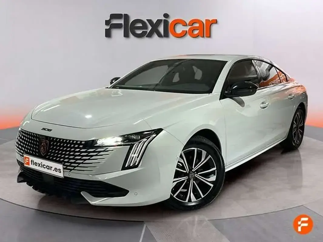 Usado Peugeot 508 Allure 131 CV (96 kW) 2024 Blanco Berlina