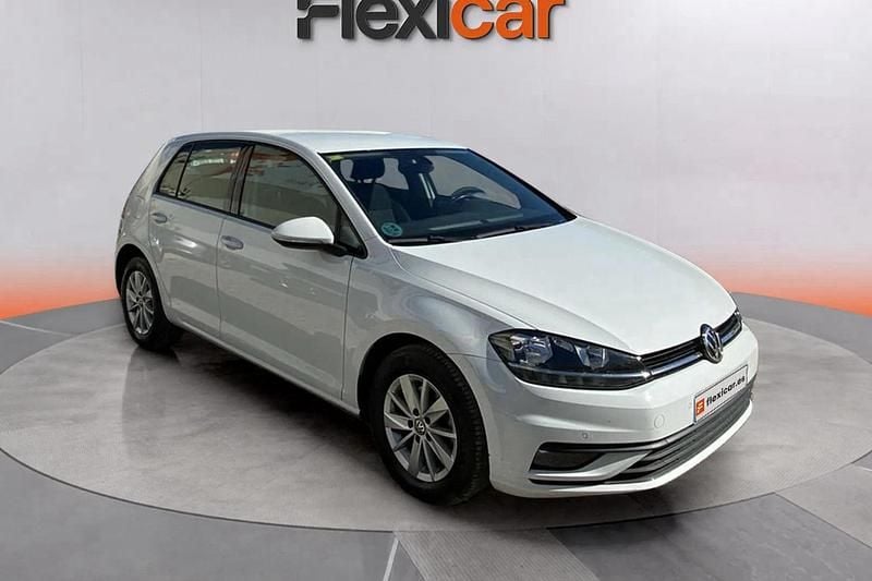Blanco Usado 2020 VW Golf Edition Berlina | 16.990 € (Buen precio) - Imagen 1/4