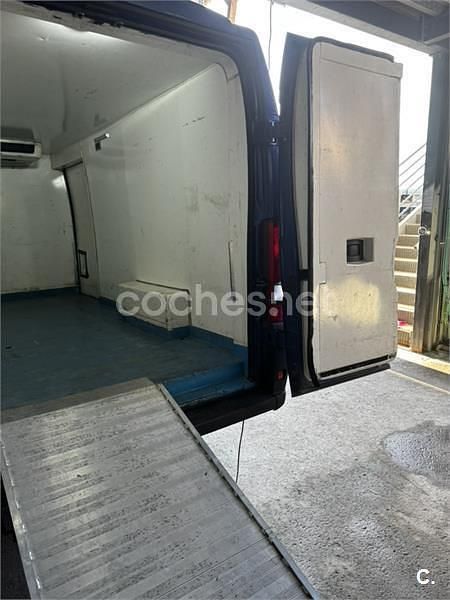 Usado Citroën Jumper 150 CV (110 kW) 2012 Azul Monovolumen