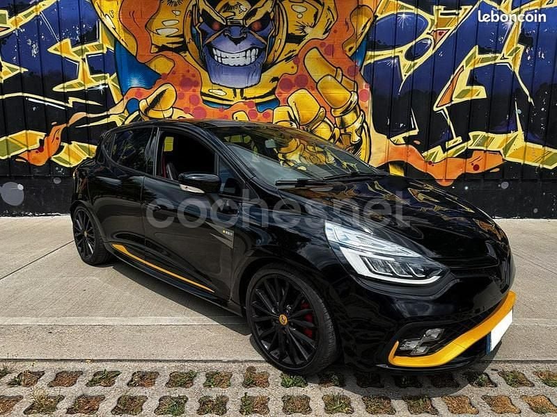 Usado Renault Clio IV Trophy 220 CV (161 kW) 2018 Negro Berlina