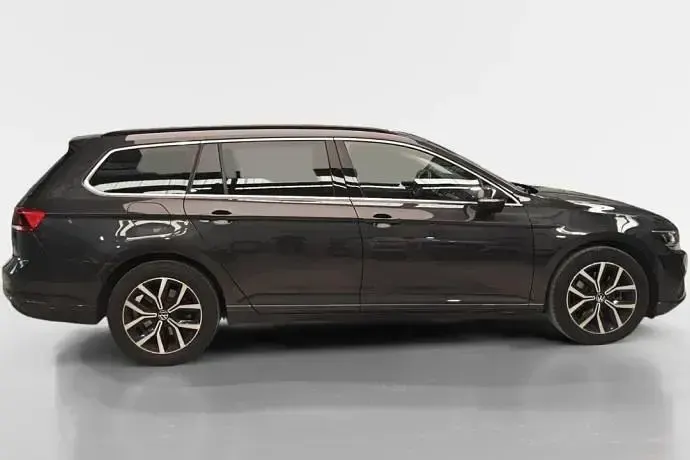 Usado VW Passat Executive 150 CV (110 kW) 2023 Familiar