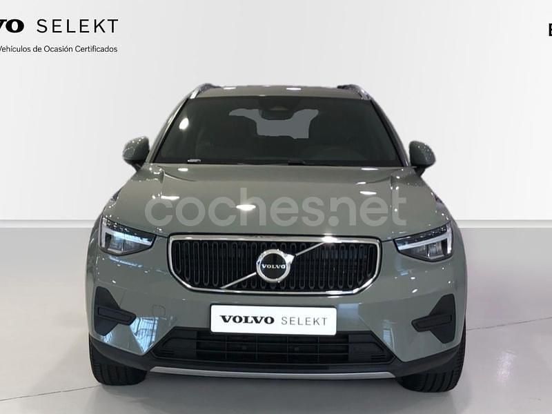 Usado Volvo XC40 Core 163 CV (119 kW) 2025 Verde SUV
