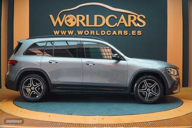 Usado Mercedes GLB200 163 CV (119 kW) 2021 Gris / plata SUV