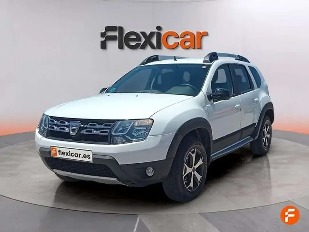 Usado Dacia Duster Comfort 109 CV (80 kW) 2018 Blanco SUV