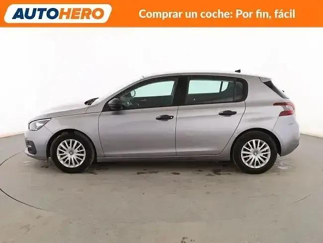 Usado Peugeot 308 Access 100 CV (73 kW) 2018 Gris Berlina