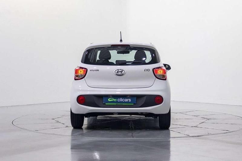 Usado Hyundai i10 67 CV (49 kW) 2019 Blanco Utilitario