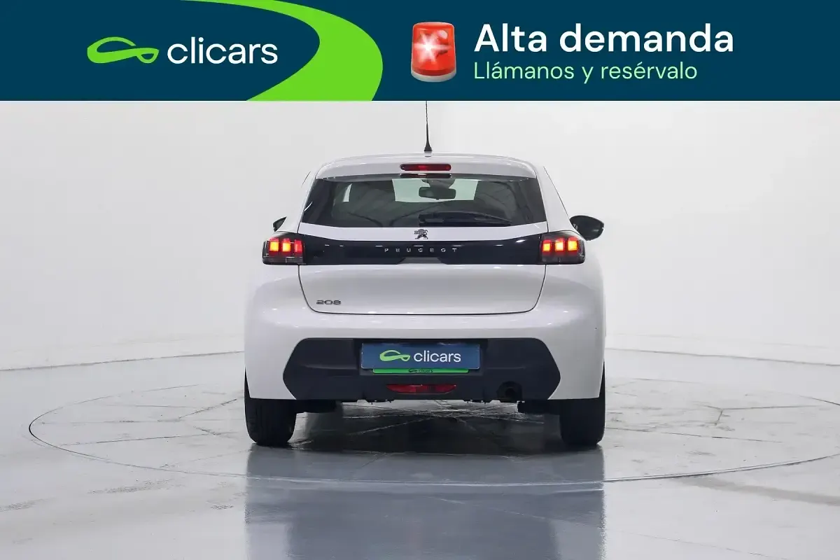 Usado Peugeot 208 Active 75 CV (55 kW) 2022 Blanco Utilitario
