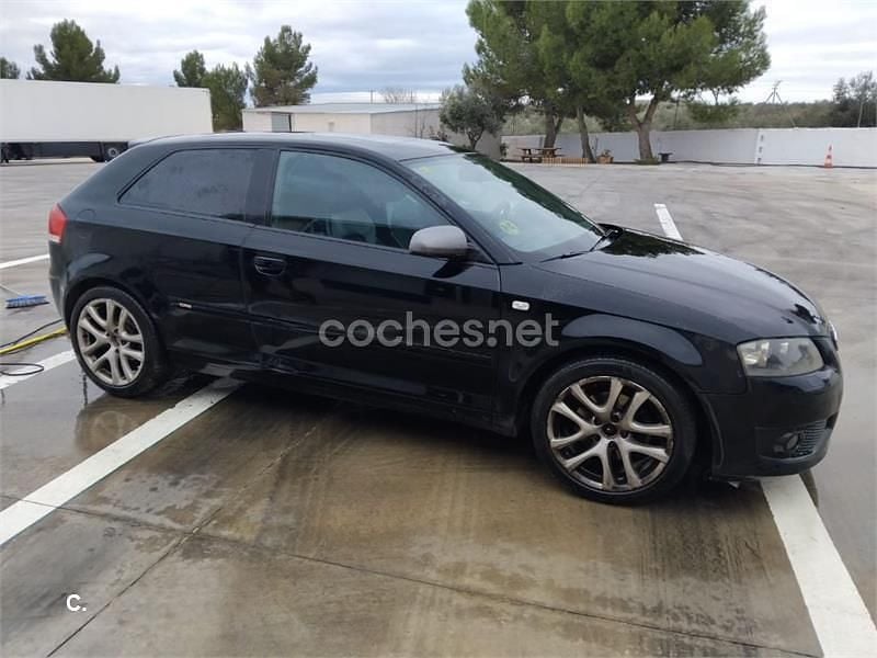 Usado Audi A3 Ambiente 140 HP (102 kW) 2007 Preto Citadino