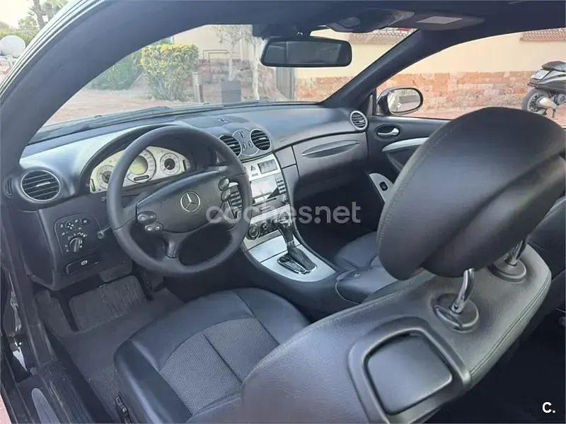 Usado Mercedes CLK200 Avantgarde 163 CV (119 kW) 2007 Negro Coupe