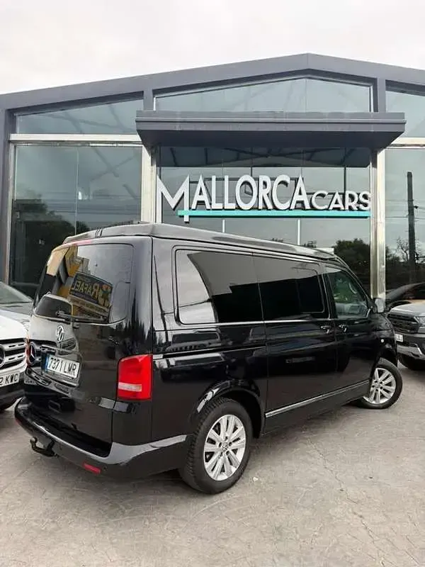 Usado VW Multivan Highline 180 CV (132 kW) 2012 Negro Monovolumen