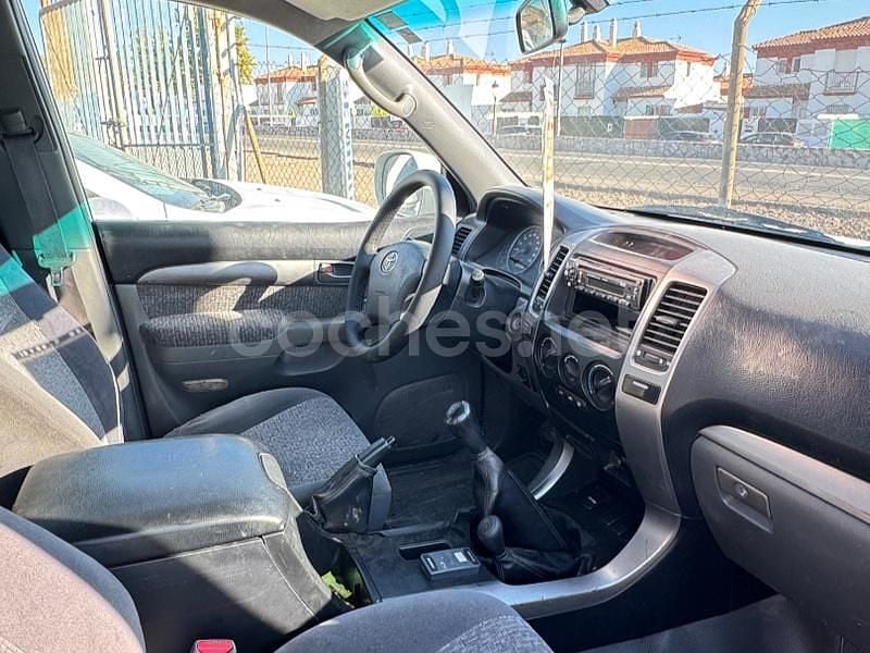 Usado Toyota Land Cruiser 190 CV (139 kW) 2011 Blanco SUV