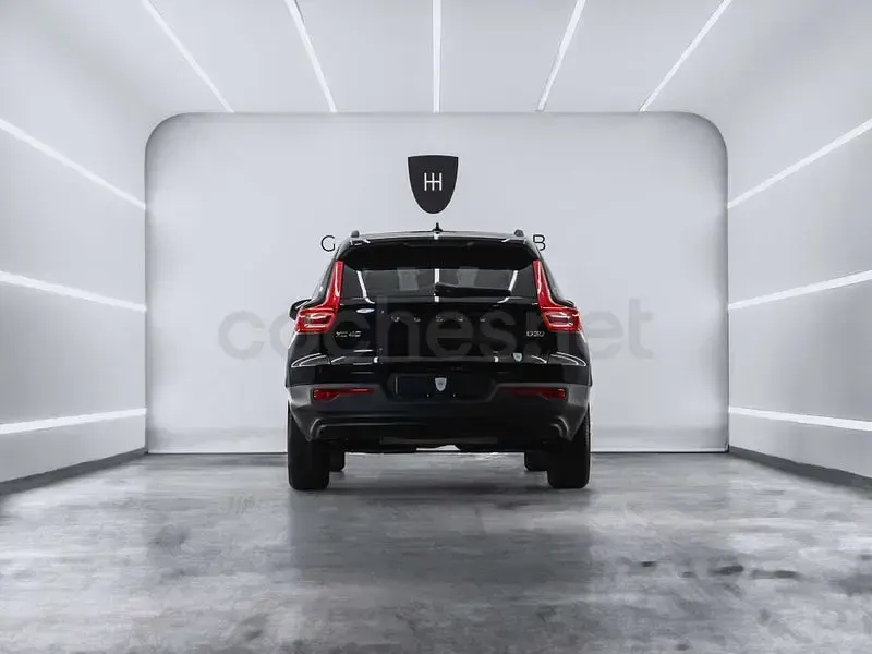 Usado Volvo XC40 150 CV (110 kW) 2019 Negro SUV