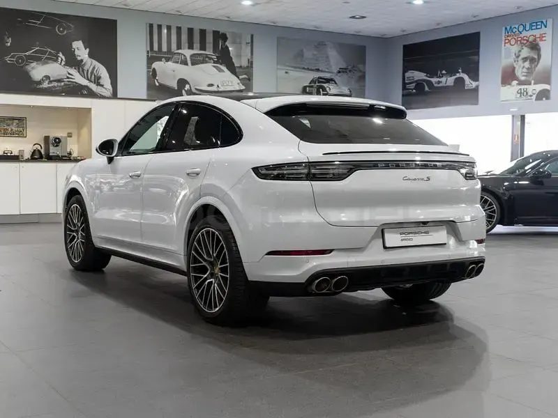 Usado Porsche Cayenne 440 CV (323 kW) 2020 Blanco SUV