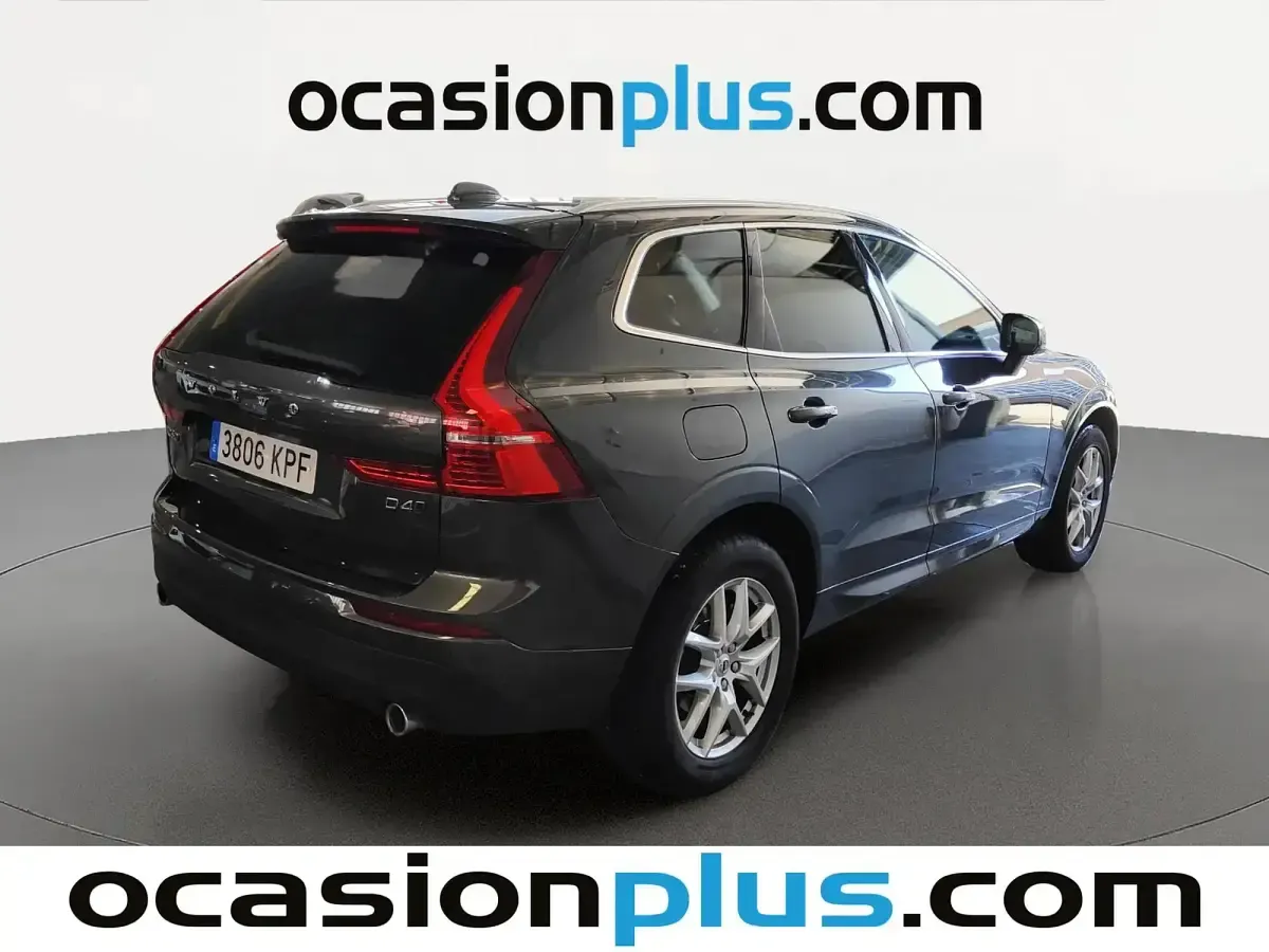 Usado Volvo XC60 Momentum 190 CV (139 kW) 2018 Gris SUV