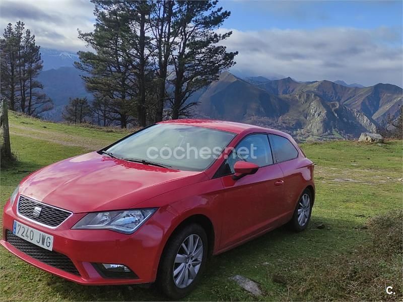 Rojo Usado 2017 Seat Leon CONNECT Berlina | 11.000 € (Buen precio) - Imagen 1/4