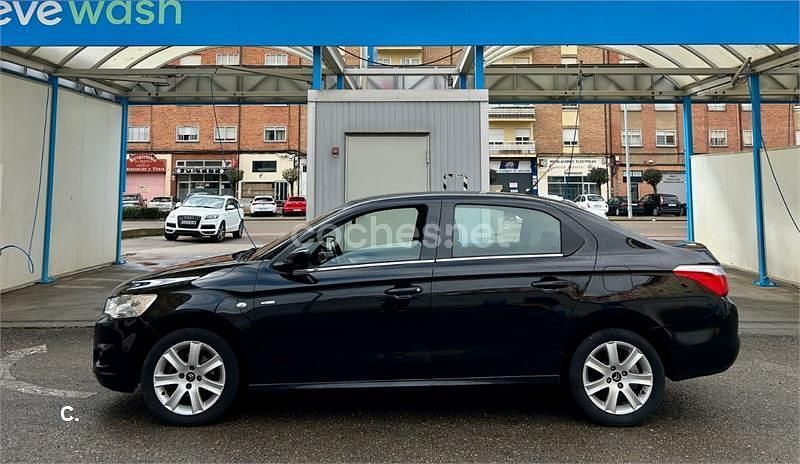 Usado Citroën C-Elysee I Exclusive 82 CV (60 kW) 2018 Negro Berlina