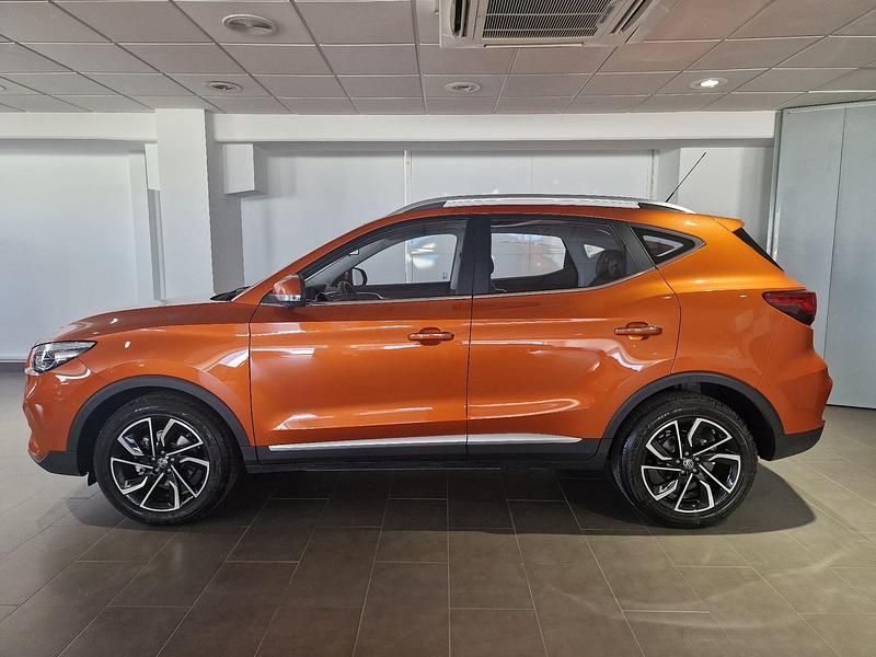 Usado MG ZS Comfort 106 CV (77 kW) 2024 Naranja SUV