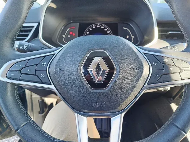 Usado Renault Clio V Zen 91 CV (66 kW) 2021 Gris Berlina
