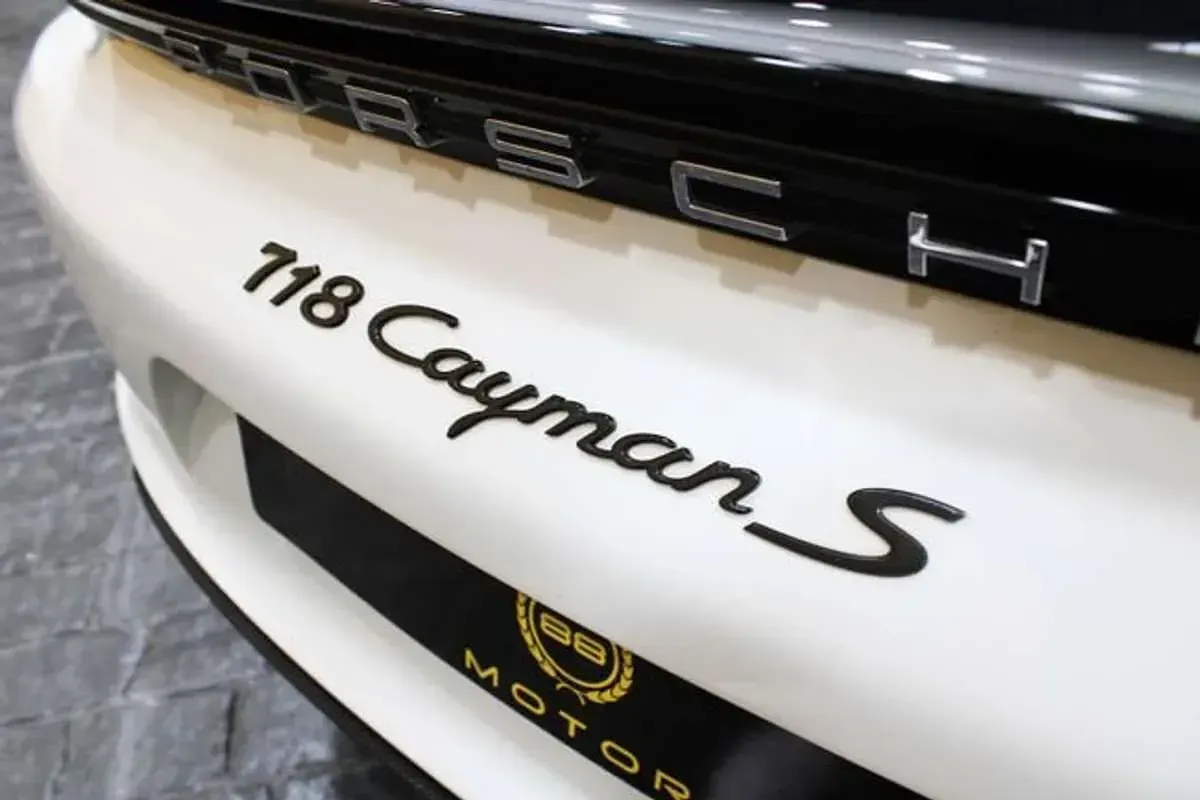 Usado Porsche Cayman S 349 CV (256 kW) 2018 Blanco Coupe