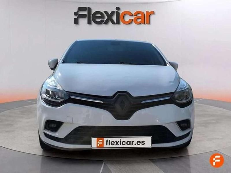 Begagnad Renault Clio IV Zen 120 HK (88 kW) 2017 Vit Halvkombi