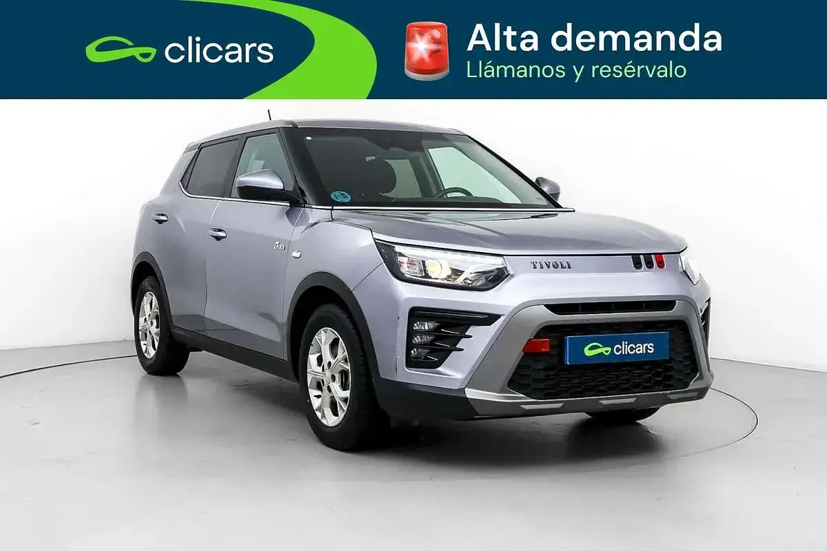 Usado SsangYong Tivoli 163 CV (119 kW) 2024 Gris SUV