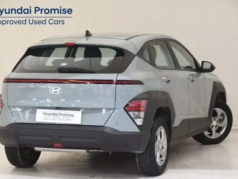 Usado Hyundai Kona 141 CV (103 kW) 2025 Verde SUV