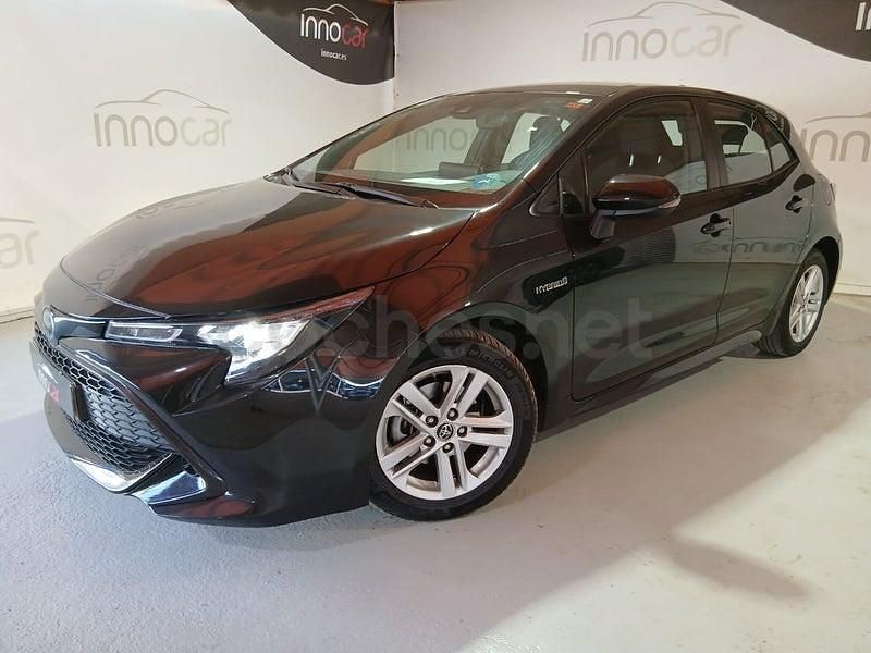 Usado Toyota Corolla Active 122 CV (89 kW) 2019 Negro Berlina