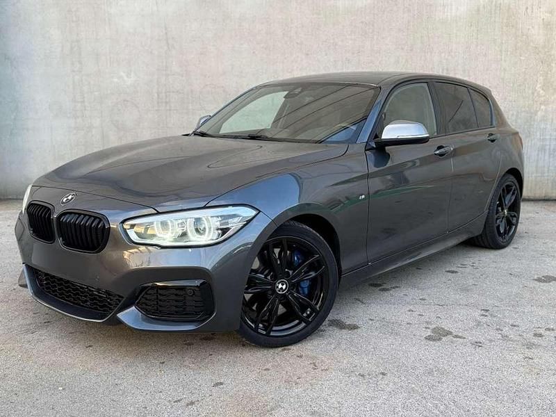 Usado BMW M135 Comfort Edition 326 CV (239 kW) 2015 Negro Utilitario