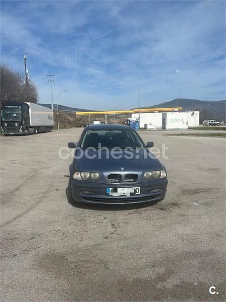 Usado BMW 320 150 CV (110 kW) 2004 Azul Berlina