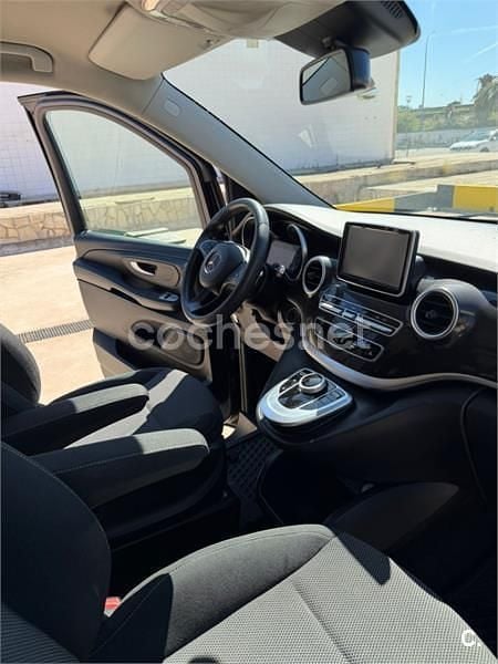 Usado Mercedes V220 Exclusive 163 CV (119 kW) 2017 Negro Monovolumen