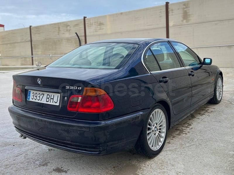 Usado BMW 330 184 CV (135 kW) 2002 Negro Berlina