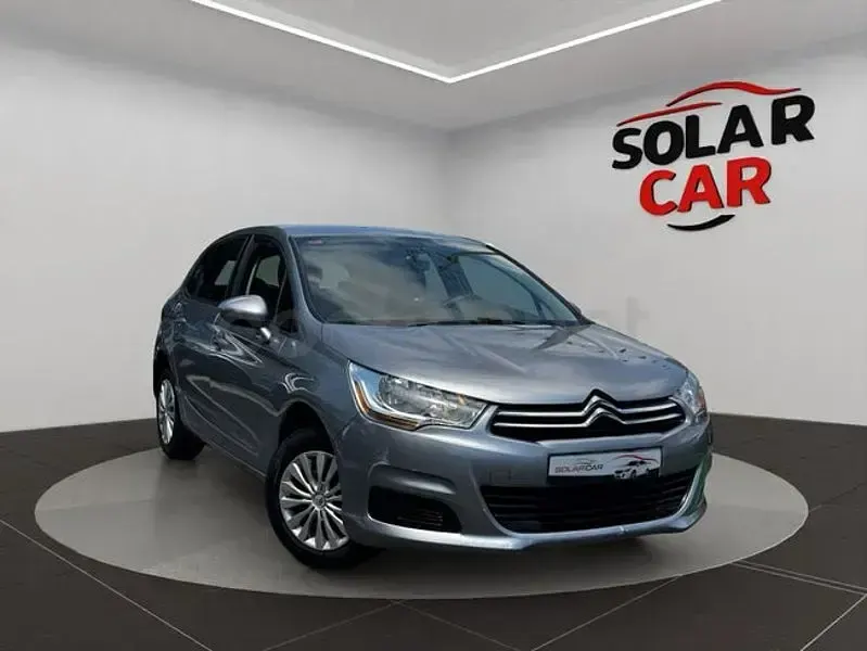 Usado Citroën C4 Live 110 HP (80 kW) 2015 Cinzento Sedan