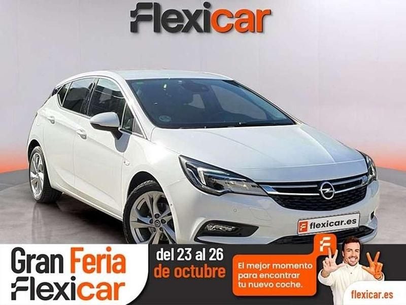 Blanco Usado 2019 Opel Astra Selective Utilitario | 11.990 € (Precio justo) - Imagen 1/4