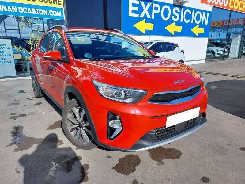 Rojo Usado 2024 Kia Stonic SUV | 14.990 € (Buen precio) - Imagen 1/4