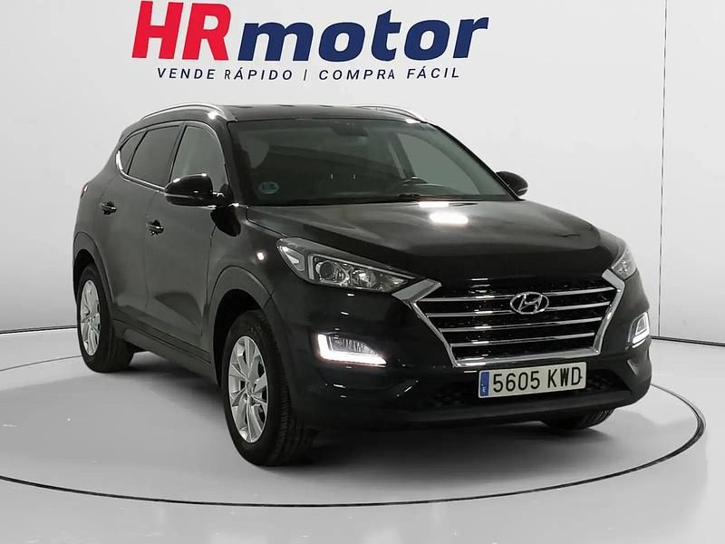 Gris Usado 2018 Hyundai Tucson SUV | 14.890 € (Buen precio) - Imagen 1/4