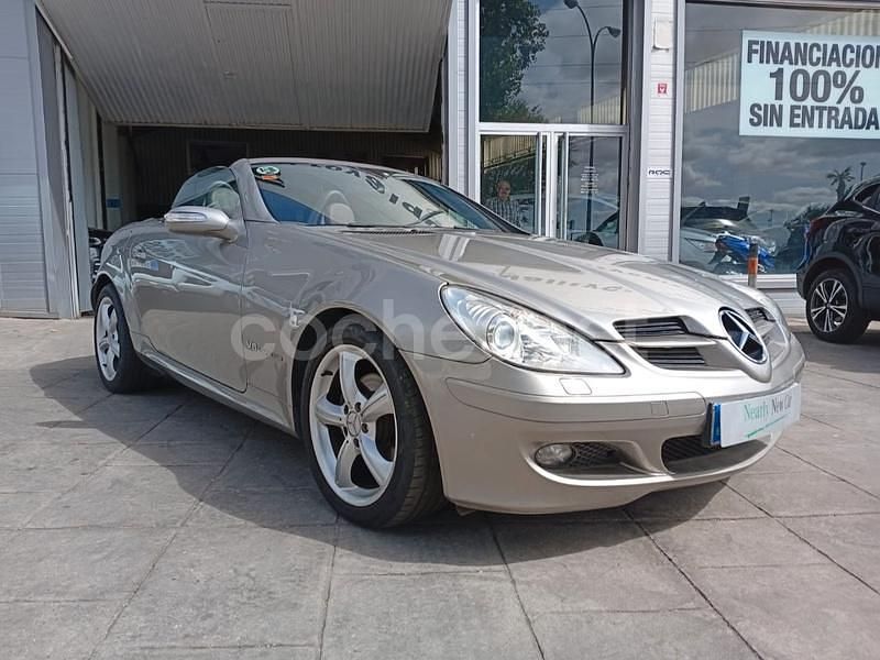 Marrón Usado 2004 Mercedes SLK200 Descapotable | 6900 € - Imagen 1/4