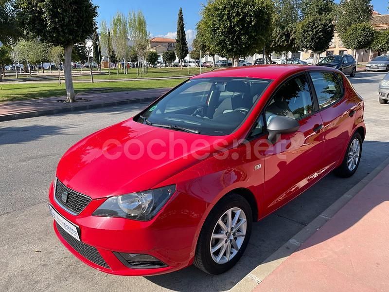 Rojo Usado 2013 Seat Ibiza I-Tech Berlina | 5900 € (Precio justo) - Imagen 1/4