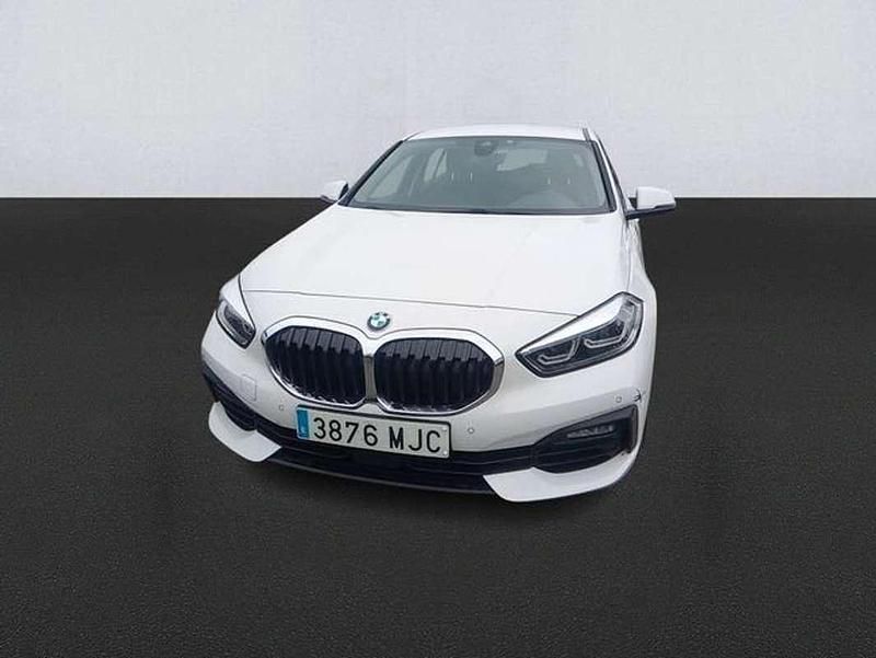 Usado BMW 116 116 CV (85 kW) 2023 Blanco Utilitario