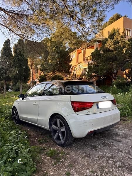 Usado Audi A1 Attraction 105 CV (77 kW) 2011 Blanco Utilitario