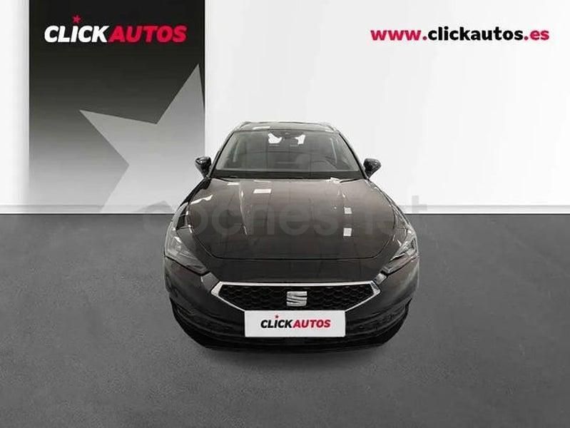 Usado Seat Leon Style 116 CV (85 kW) 2025 Negro Familiar