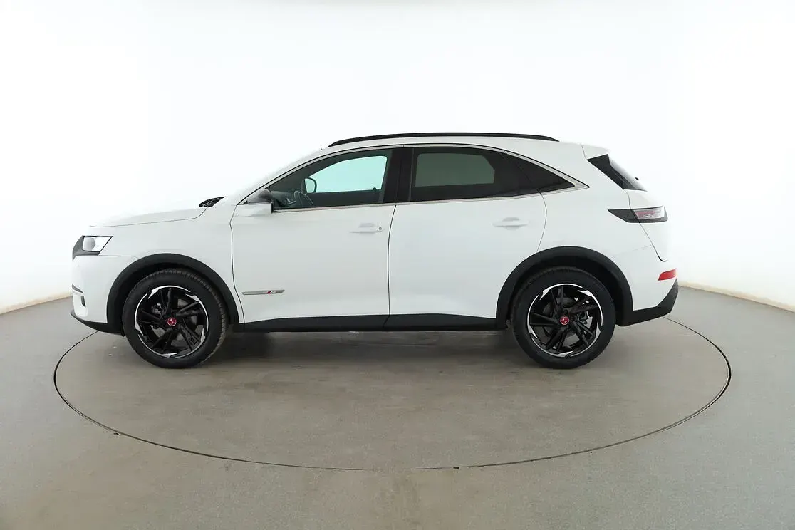 Usado DS Automobiles DS7 Crossback Performance 131 CV (96 kW) 2021 Blanco SUV