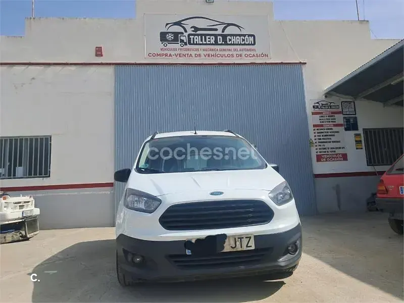 Usado Ford Transit Connect Ambiente 75 CV (55 kW) 2016 Blanco Monovolumen