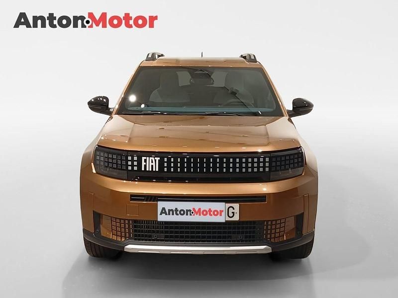 Nuevo Fiat Grande Panda La Prima 100 CV (73 kW) 2025 Marrón Utilitario