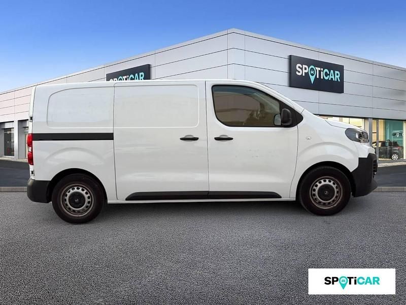 Usado Citroën Jumpy 120 CV (88 kW) 2025 Blanco Monovolumen