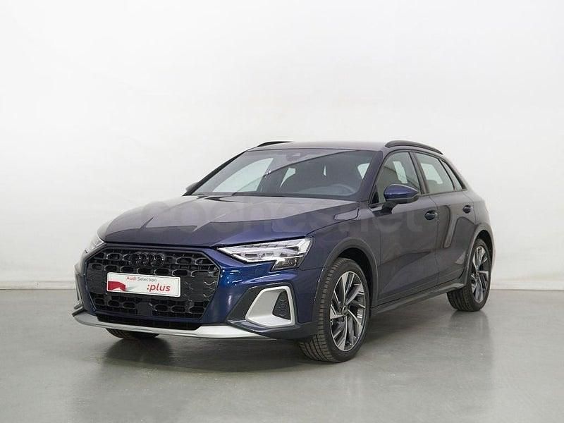 Usado Audi A3 150 CV (110 kW) 2025 Azul Berlina