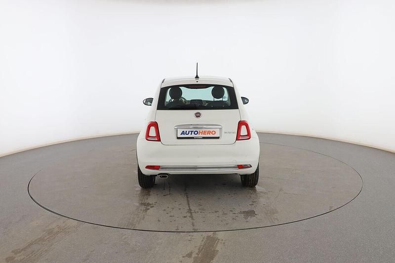 Usado Fiat 500 Dolcevita 70 CV (51 kW) 2022 Blanco Utilitario