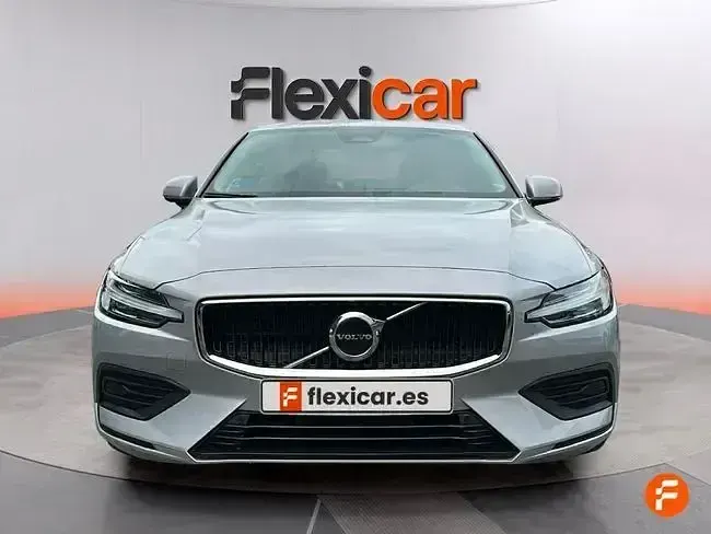 Usado Volvo S60 Core 197 CV (144 kW) 2023 Gris Berlina