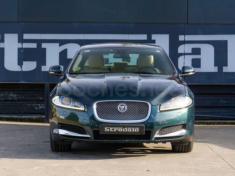 Usado Jaguar XF Classic 190 CV (139 kW) 2012 Verde Berlina