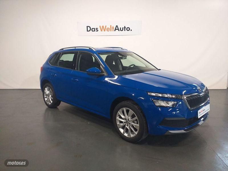 Usado Skoda Kamiq Style 116 CV (85 kW) 2020 Azul SUV